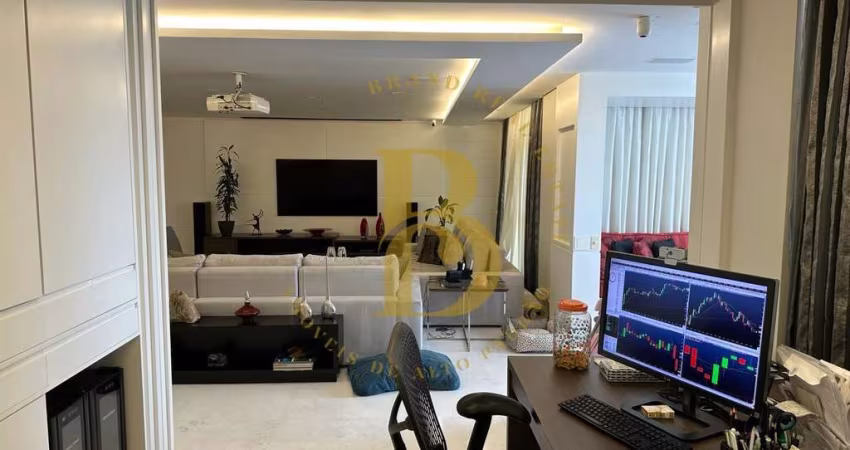 Apartamento com 197 m², 3 quartos sendo 1 suíte à venda no bairro Higienópolis.