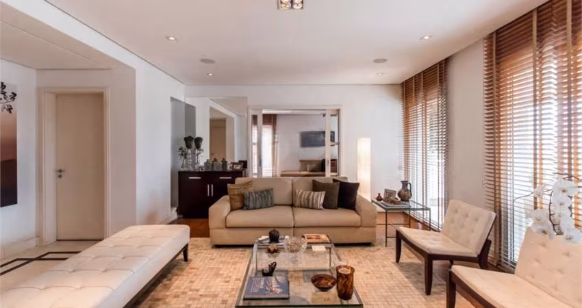 Apartamento com 3 quartos à venda na Avenida Jandira, 656, Moema, São Paulo