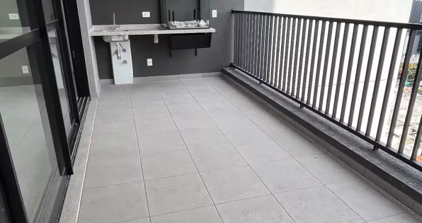 Apartamento 106m²: 3 dormitórios (1 suíte), 2 vagas, pronto para morar com depósito!