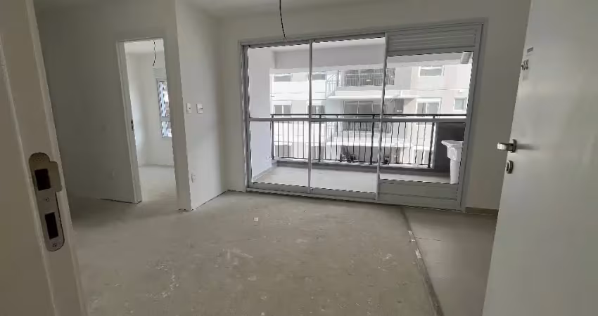Apartamento pronto para morar á venda na barra funda, com 2 dormitórios (1 suíte), e vaga de garagem