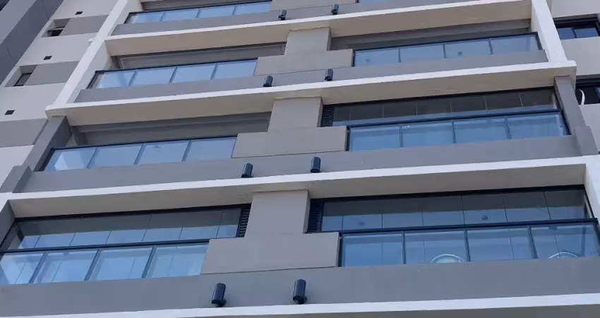 Apartamento à venda: 2 quartos, 1 suíte e 1 vaga no planalto paulista
