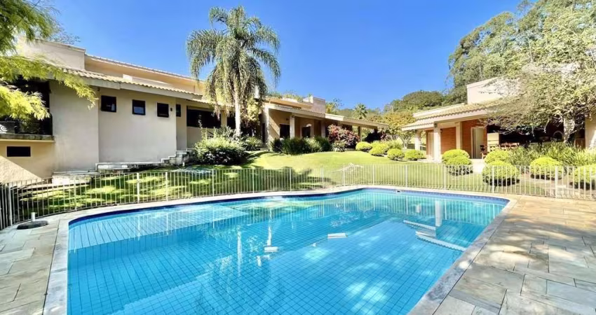 Condomínio Ecoville (Km 46,2 Rod. Castelo Branco) - 4 suítes, LINDA! Gourmet, piscina