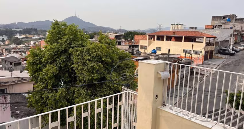 Casa à Venda em Osasco - Vila Menck com Vista Maravilhosa para o Pico do Jaraguá! Agende sua visita agora!