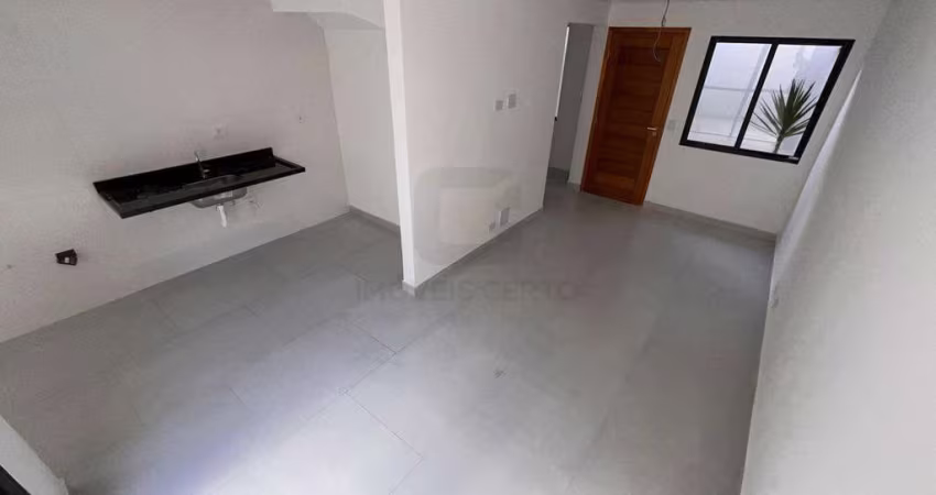 SOBRADO EM CONDOMÍNIO COM 75M² 2 SUÍTES 2 VAGAS HÁ 200 METROS DA ESTAÇÃO DE QUITAUNA