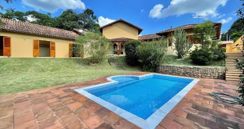 Casa - Condomínio Recanto Inpla - IMPECÁVEL! Térrea 4 suítes, piscina e gourmet!