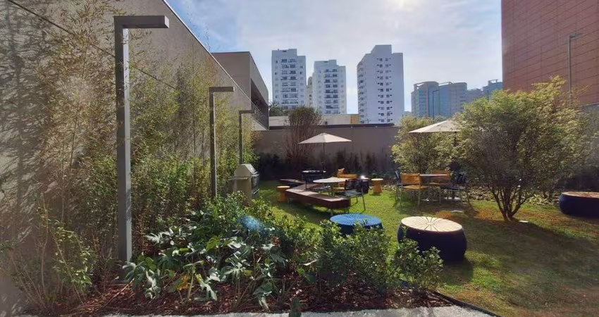 Apartamento com 1 Suíte no bairro Indianópolis ao lado do Shopping