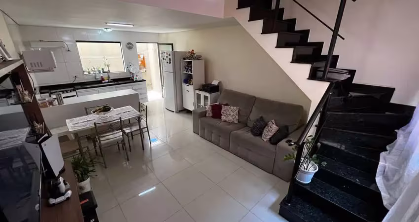 Oportunidade: Sobrado à Venda - 2 Dormitórios, 65 m² - Jardim Veloso, Osasco/SP - R$ 320.000,00