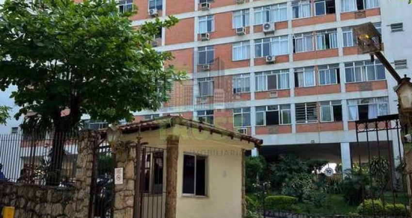 Apartamento para Venda em Rio de Janeiro, Pechincha, 2 dormitórios, 1 banheiro, 1 vaga