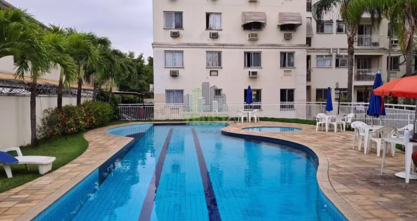 Apartamento para Venda em Rio de Janeiro, Taquara, 2 dormitórios, 1 banheiro, 1 vaga