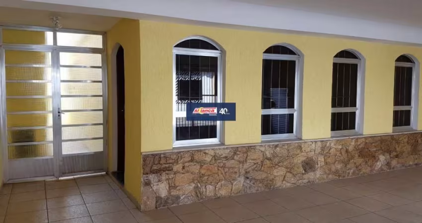 OTIMO SOBRADO INDEPENDENTE 260M² - 3 DORMS - 3 VAGAS DE GARAGEM - VILA GALVÃO
