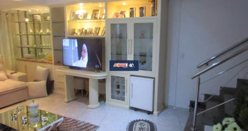 Sobrado para Alugar,3 quartos,sendo 3 suítes e 3 vagas, 300m²,Vila Rosália-Guarulhos por R$15.000,00