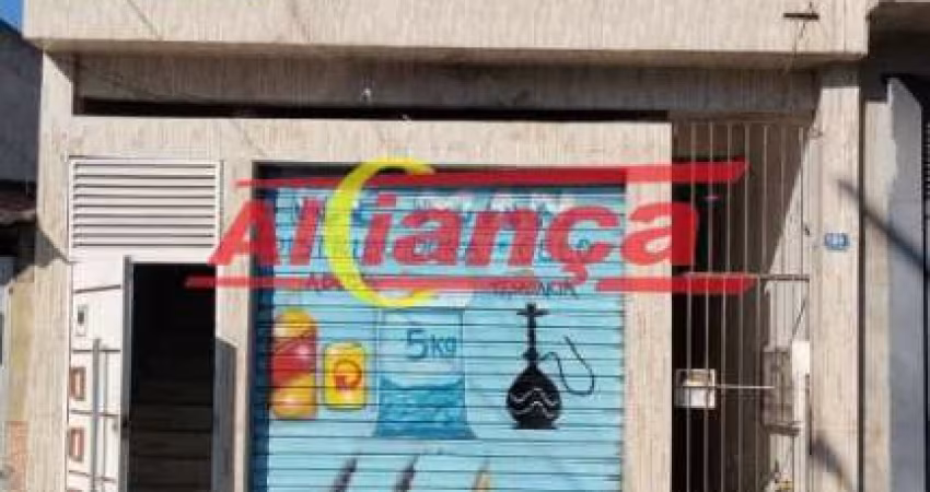 IMÓVEL COM 3 CASAS E UM SALÃO COMERCIAL NO JD. SANTA PAULA EM GUARULHOS, SP