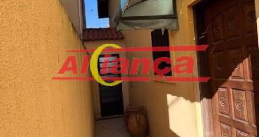 SOBRADO COM 3 DORMITÓRIOS SENDO 1 SUITE A VENDA,  250 M² - Jardim Tranqüilidade - Guarulhos - SP