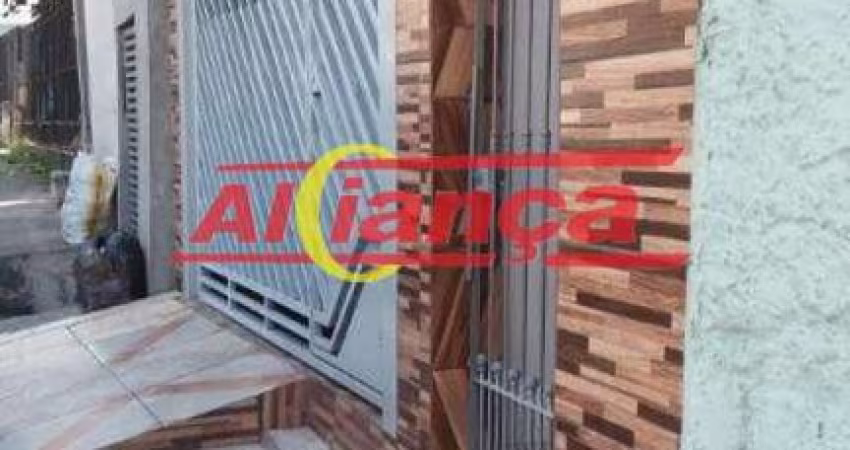 Casa com 3 dormitórios à venda, 135 m² por R$ 640.000 - Jardim Flor da Montanha - Guarulhos/SP - CÓD