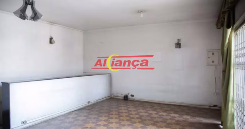 CASA PARA ALUGAR COM 200M², 04 QUARTOS, 02 SUÍTES, VILA AUGUSTA - GUARULHOS/SP POR R$ 3.600,00