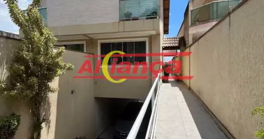 SOBRADO DE LUXO À VENDA NO JARDIM VILA GALVÃO!