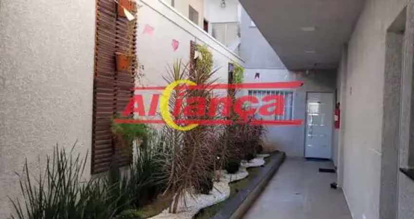 Apartamento  novo com 01 domitório ao lado do metro