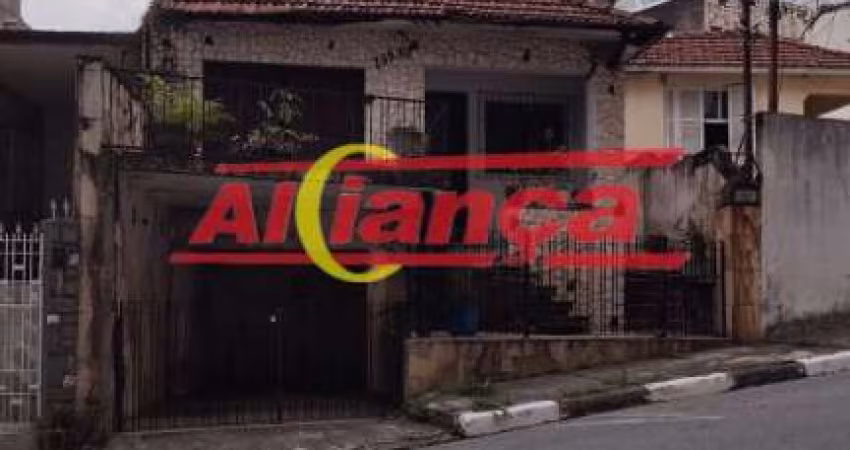 Casa térrea a venda, com 2 dormitórios, Jardim São Paulo - Guarulhos