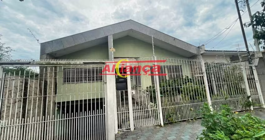 CASA COM 4 QUARTOS, SENDO 3 SUÍTES A VENDA, 430 m² Vila Rosália - Guarulhos - SP