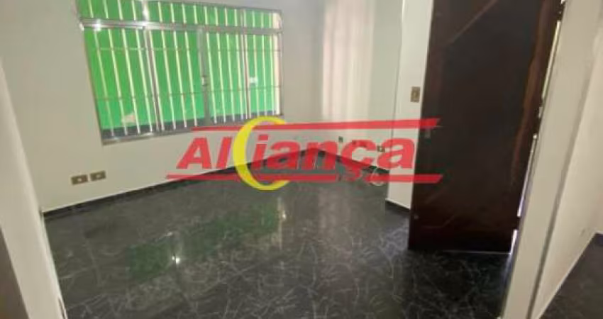 SOBRADO PARA ALUGAR COM 300M², 04 QUARTOS, SUÍTE, PARQUE CONTINENTAL I - GUARULHOS/SP POR R$4.000,00