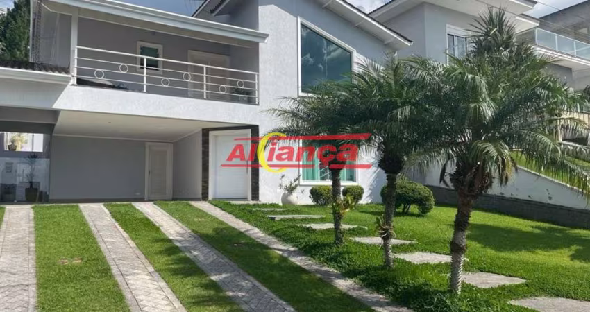 LINDA CASA EM CONDOMÍNIO FECHADO