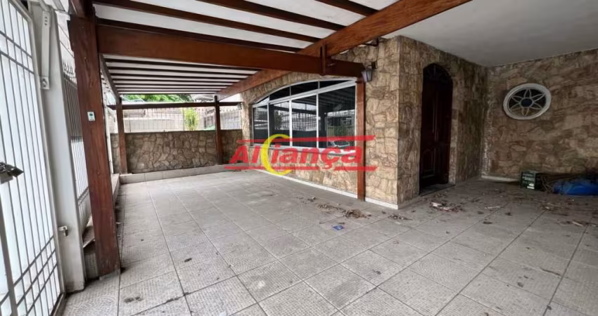 Casa Térrea à Venda em frente a FIG / UNIMESP
