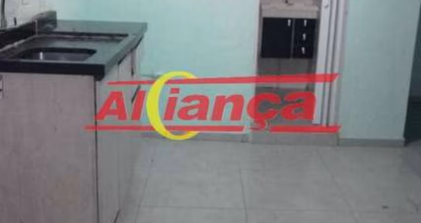 SOBRADO COM 12 QUARTROS - 5 CASAS - ÓTIMO PARA INVESTIMENTO