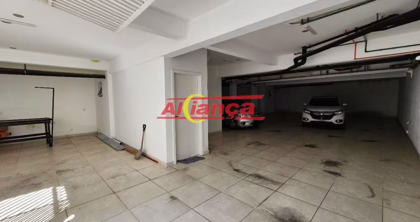 Sobrado com 3 dormitórios à venda, 440 m² por R$ 2.700.000,00 - Parque Renato Maia - Guarulhos/SP