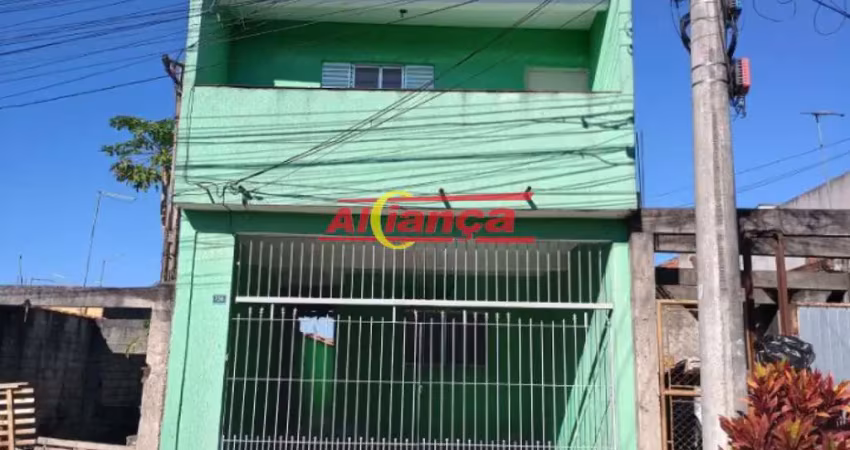 Lindo sobrado Jd Nova Bonsucesso Mais 1 casa com 2 dormitórios no quintal