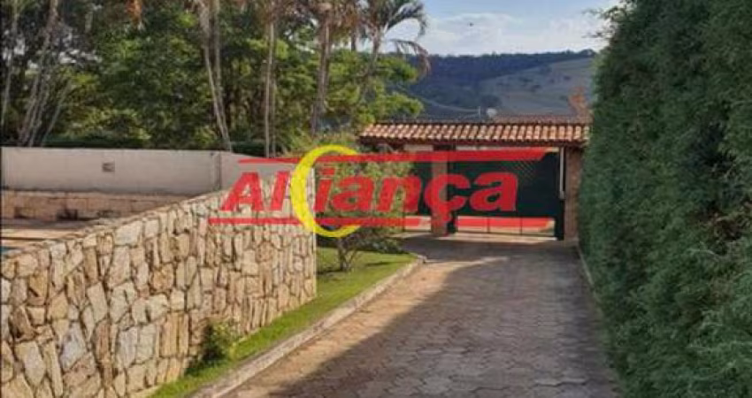 Chácara Exclusiva em Atibaia, Próxima da Rodovia Dom Pedro