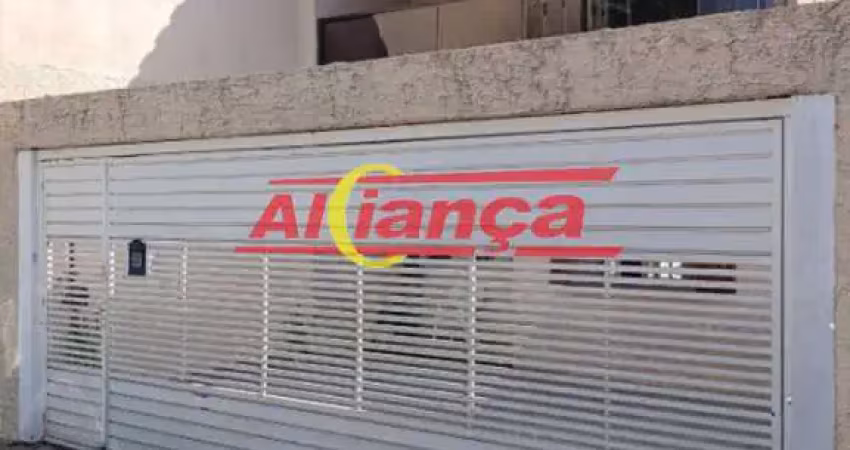SOBRADO COM 3 QUARTOS, SENDO 1 SUÍTE A VENDA, 3 VAGAS 140 m² Jardim Santa Clara - Guarulhos - SP