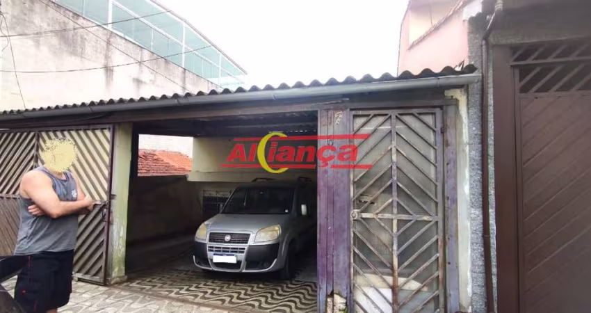 Casa com 248 m2 de terreno e 122 m2 de construção, documentação 100%- ao lado Clube Vl Galvão