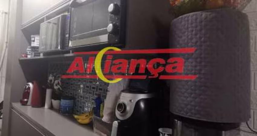 APARTAMENTO COM 2 QUARTOS E PLANEJADOS NA COZINHA E QUARTOS NA VIAL SADOKIM EM GUARULHOS, SP