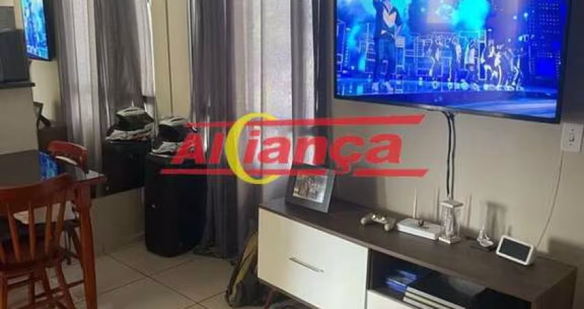 Apto de 02 dorm, 01 43 metros , local com total infra de comércio e transportes