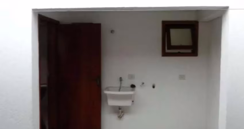CASA COM 4 DORMITÓRIOS SENDO 2 SUITE A VENDA, 178 m² - VILA ROSÁLIA -  GUARULHOS/SP