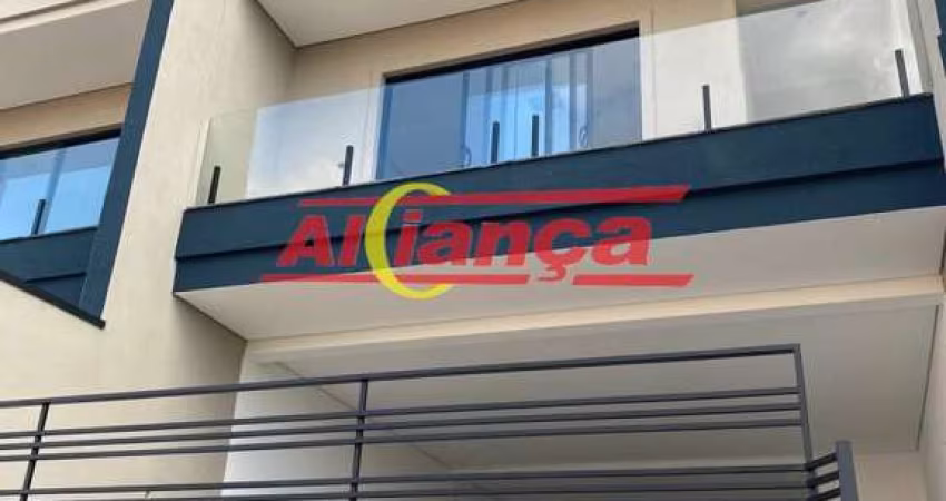 belíssimo sobrado novo 3 suites / 8 vagas ´conceito aberto / moderno e luxuoso !  Junto ao centro /