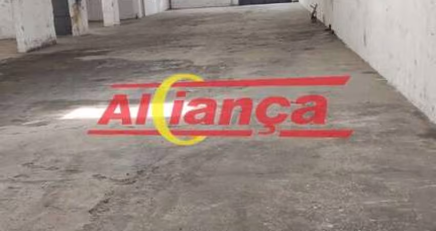 Galpao na Vila Endres, 1000 metros terreno e 796 de área construída
