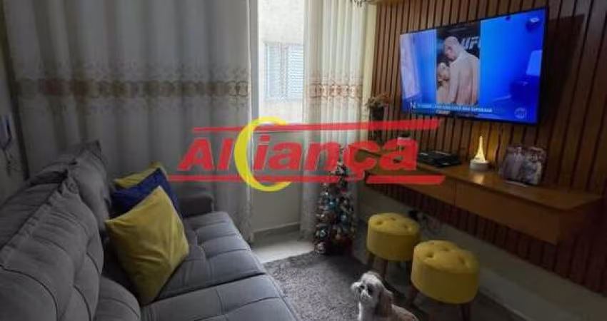 Apartamento 2 dormitórios  50 m2 .Excelente localização no Jardim Cocaia