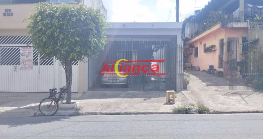 CASA TÉRREA COM 2 QUARTOS, 2 VAGAS, 125m² TERRENO, AO LADO DA BAUDUCCO CUMBICA EM GUARULHOS, SP
