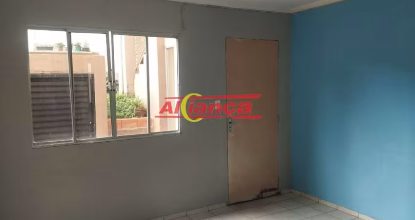 Apto à Venda com 2 dormítorios