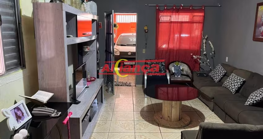 Sobrado ideal para renda dividido em 3 residências na região do Bela Vista