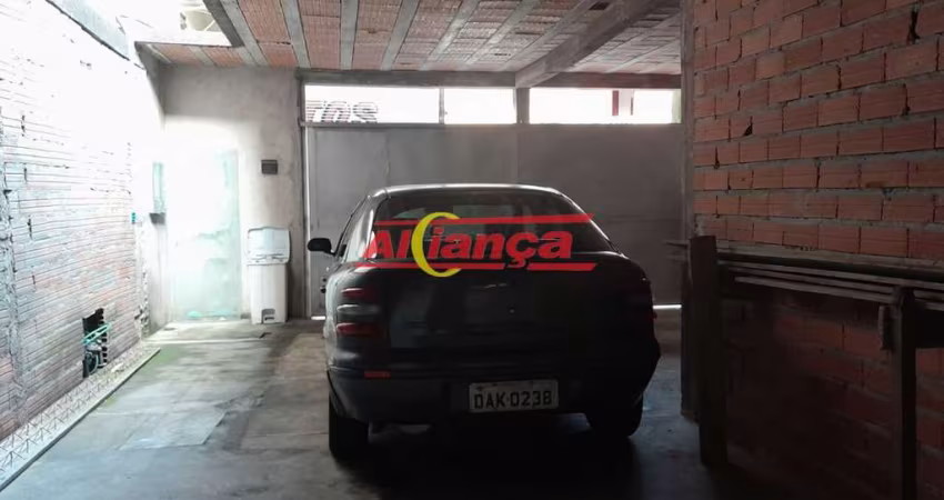 sobrado no jardim Crepúsculo, com 3 dormitórios, uma suíte, 4 vagas de garagem