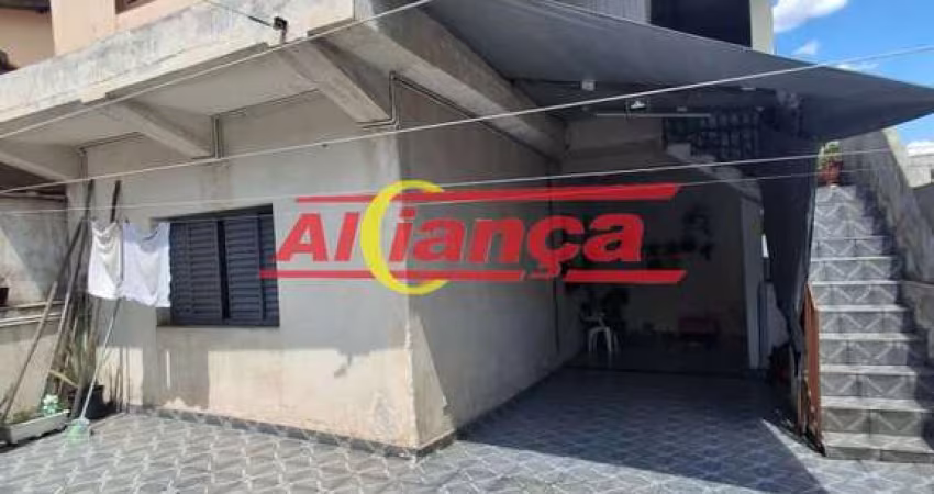 Imovel com 3 casas para renda, terreno 10x25 - Vila Aliança / Guarulhos