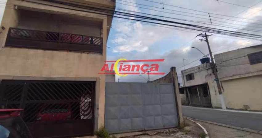 SOBRADO COM ESTACIONAMENTO PARA CAMINHAO