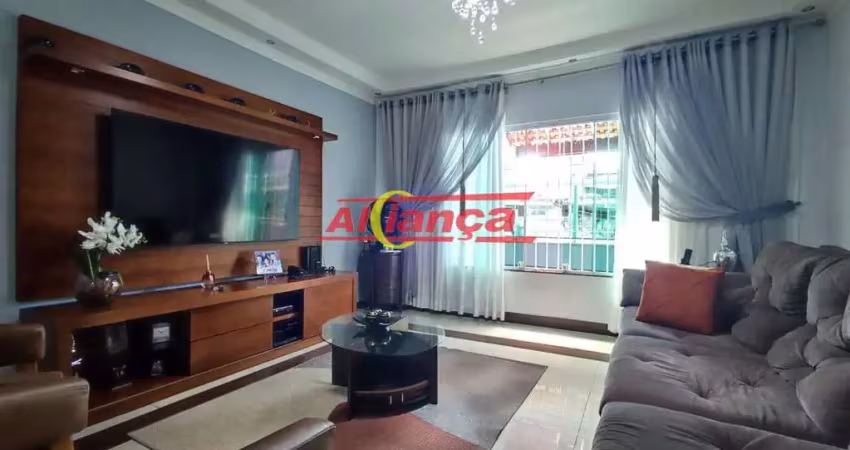 Sobrado espaçoso de 242m² com 3 quartos e 1 suíte à venda na vila maricy