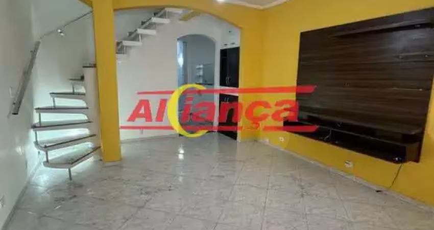 SOBRADO A VENDA NA VILA BARROS COM 2 QUARTOS, 3 BANHEIROS, POR R$ 450.000,00 - GUARULHOS/SP.