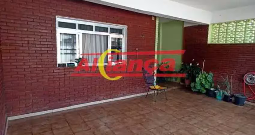 Sobrado com 3 dormitórios e 2 vagas - Vila Augusta / Guarulhos
