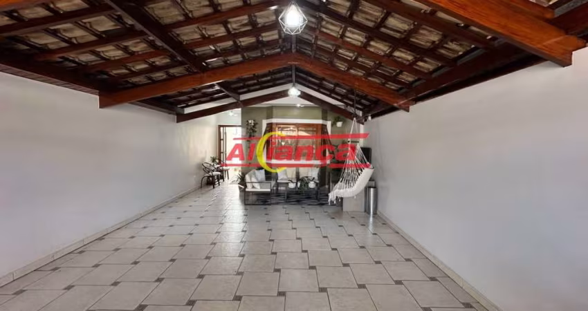 Linda Casa Jardim Santa Clara !