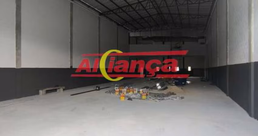 Galpão novo á venda em Cumbica em fase de acabamento