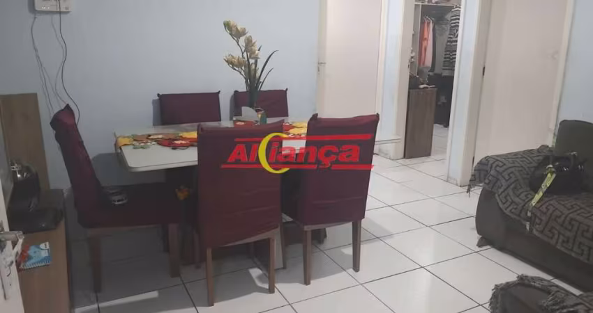 Apartamento de 2 Dormitórios com Vaga de Garagem